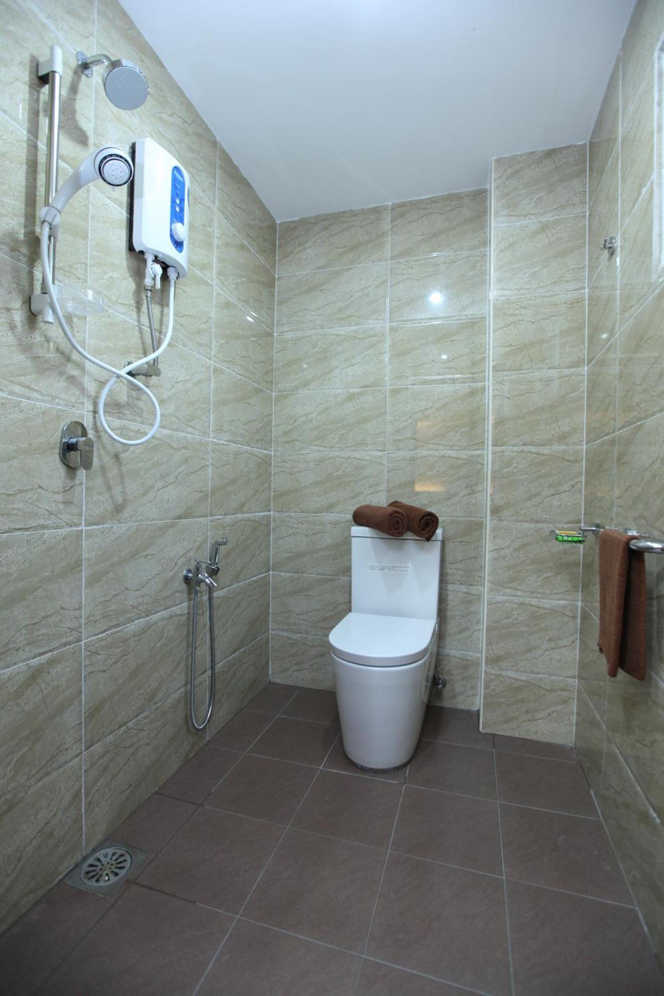 Al Huda Hotel Malacca Bagian luar foto